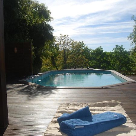Bed and Breakfast Au Son De L Angelus Moncrabeau Exterior foto