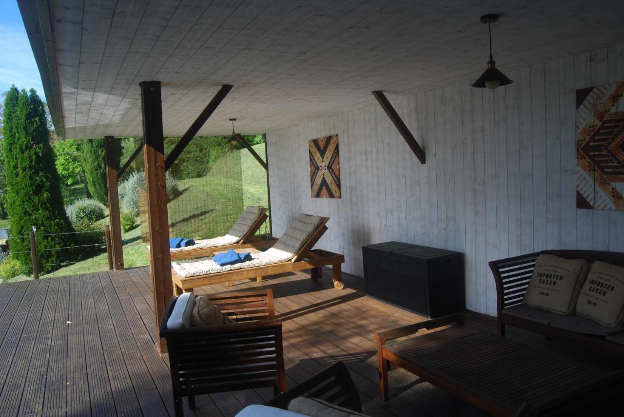 Bed and Breakfast Au Son De L Angelus Moncrabeau Exterior foto